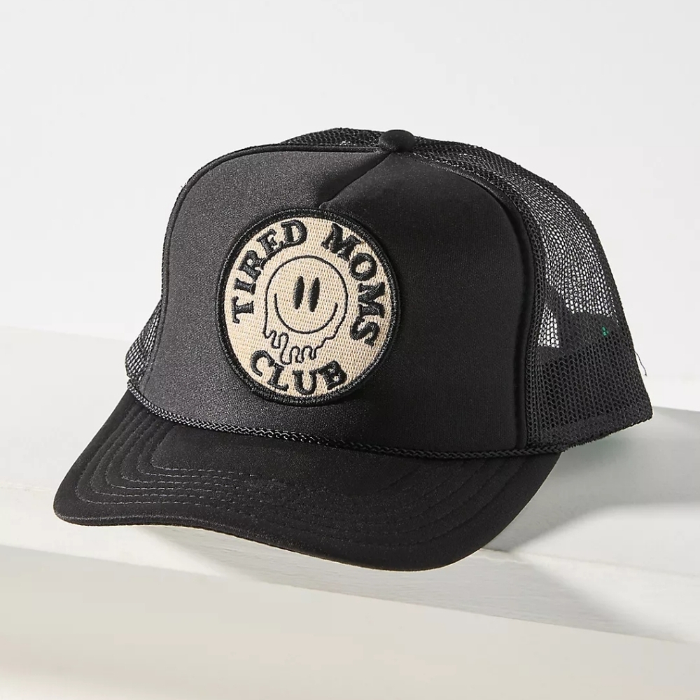 🪷NWOT Anthropologie x Friday Feelin Tired Moms Club Trucker Hat, Black 🌙